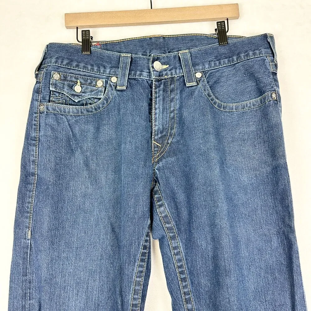 True Religion Billy Bootcut Jeans Size 36x33 Flap Pockets Big T Cotton USA Made